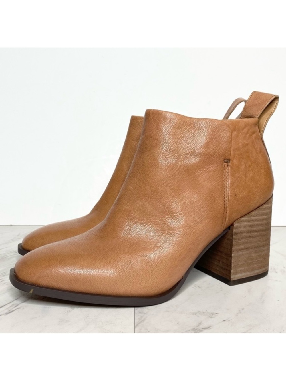 Vionic Lyssa Light Brown Leather Bootie 7